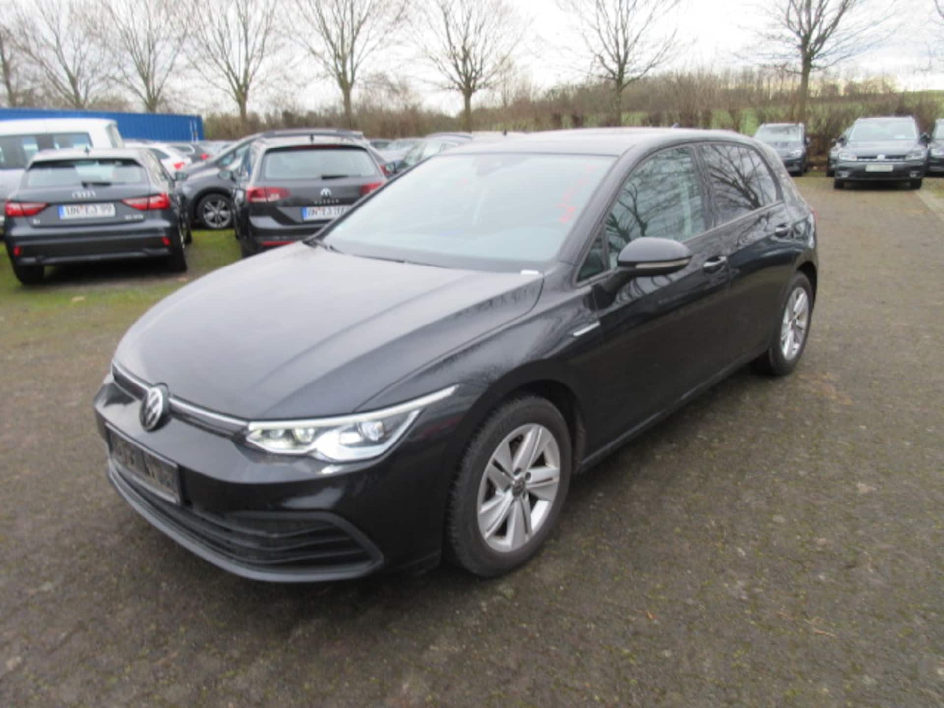Volkswagen Golf Life