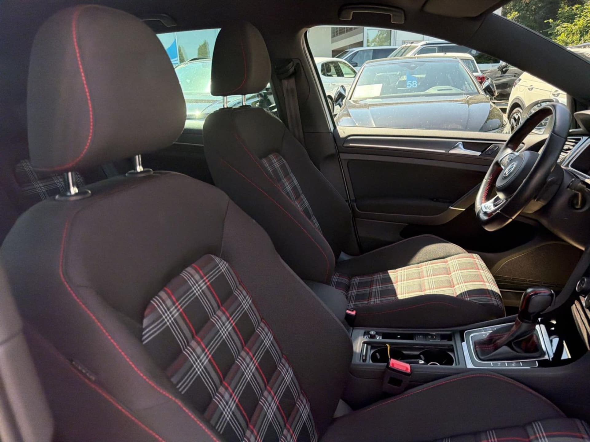 Volkswagen Golf GTI Performance