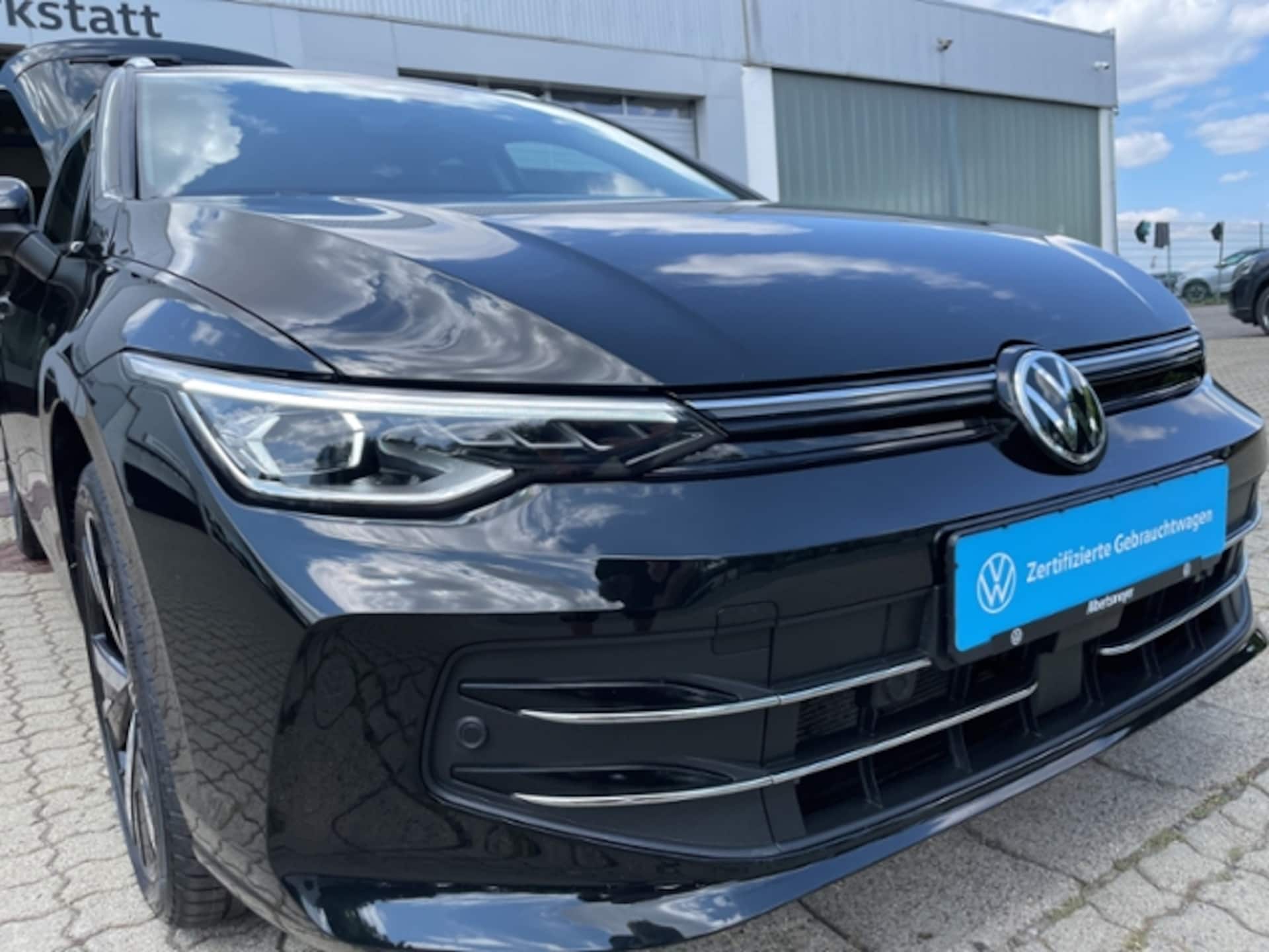 Volkswagen Golf Variant Style