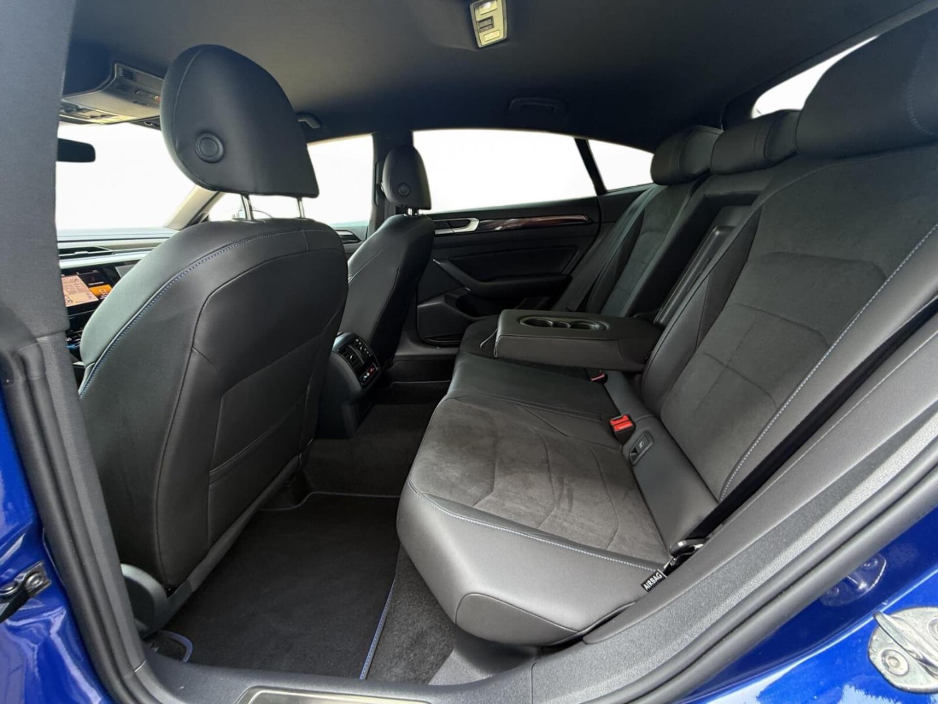 Volkswagen Arteon R