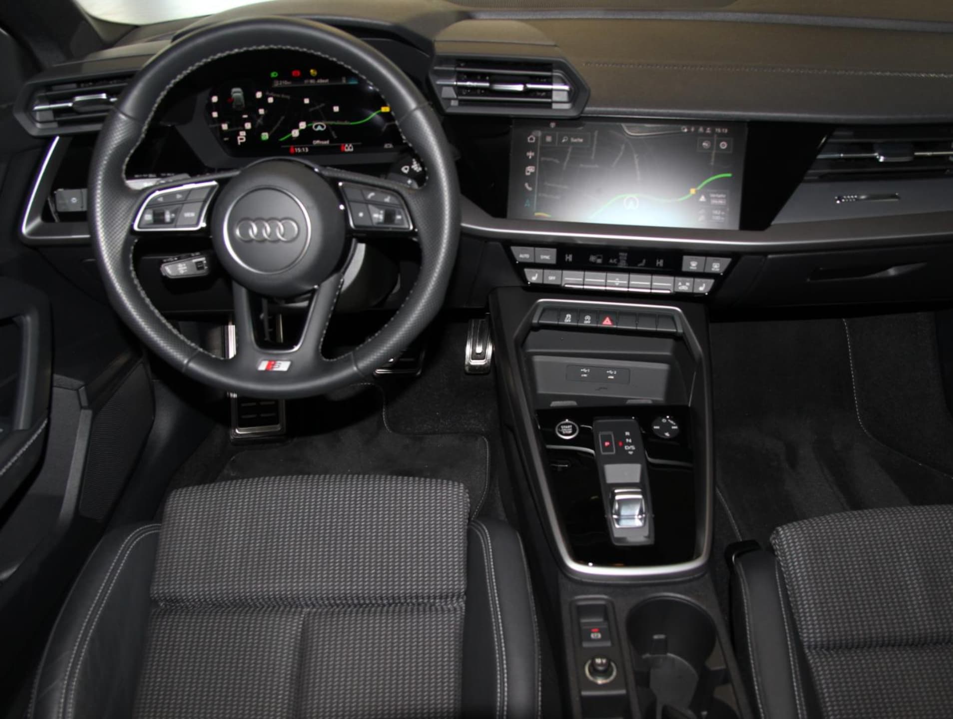 Audi A3 Sportback S line