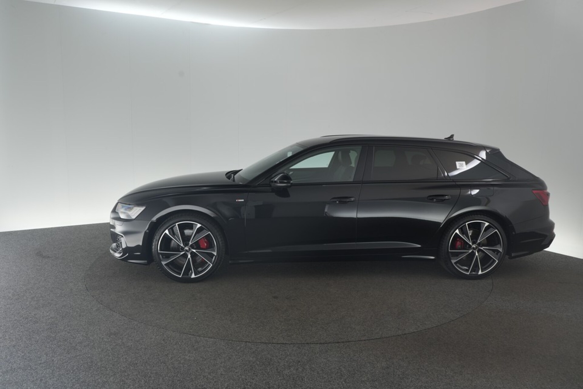 Audi A6 Avant TFSI e Design