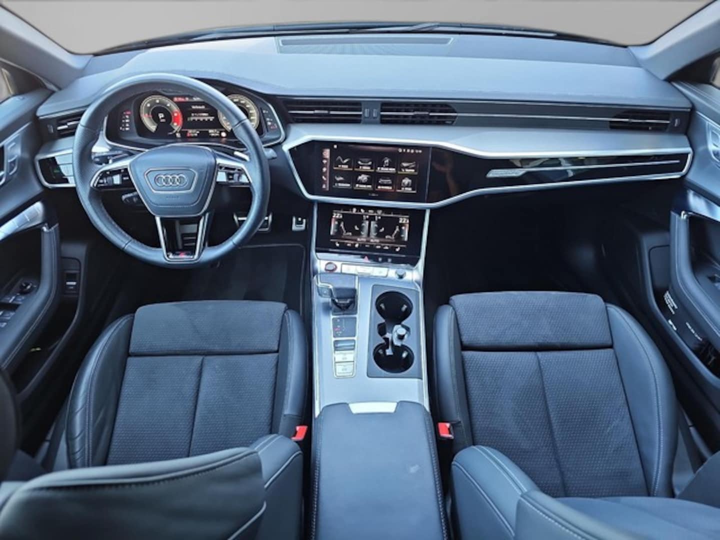Bild über Audi S6 Limousine TDI quattro tiptronic - für weitere Informationen kontaktieren Sie den Audi Partner