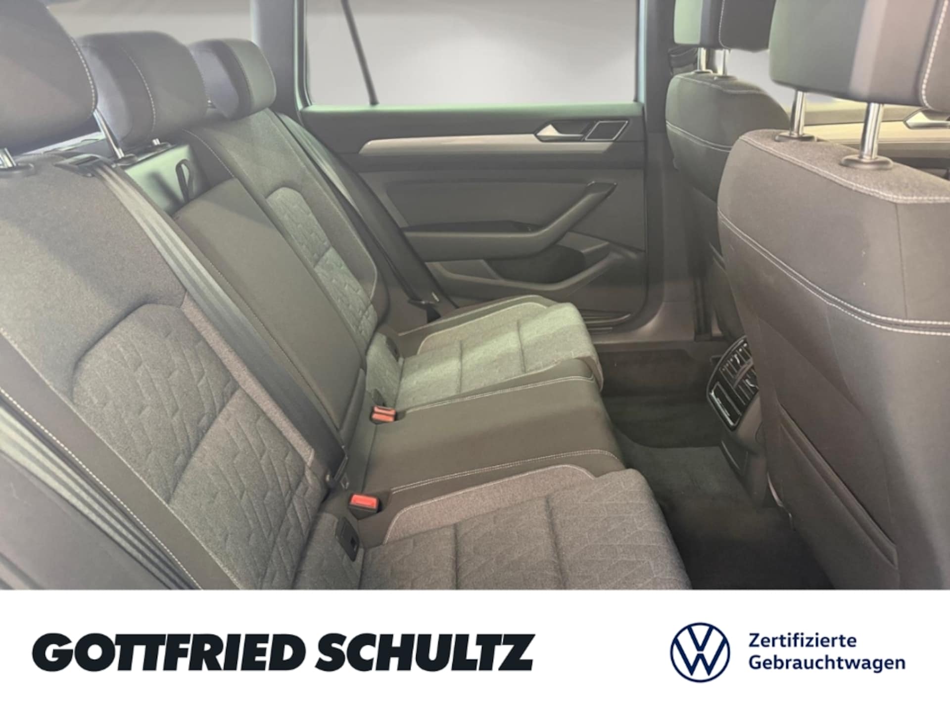 Volkswagen Passat Variant Business