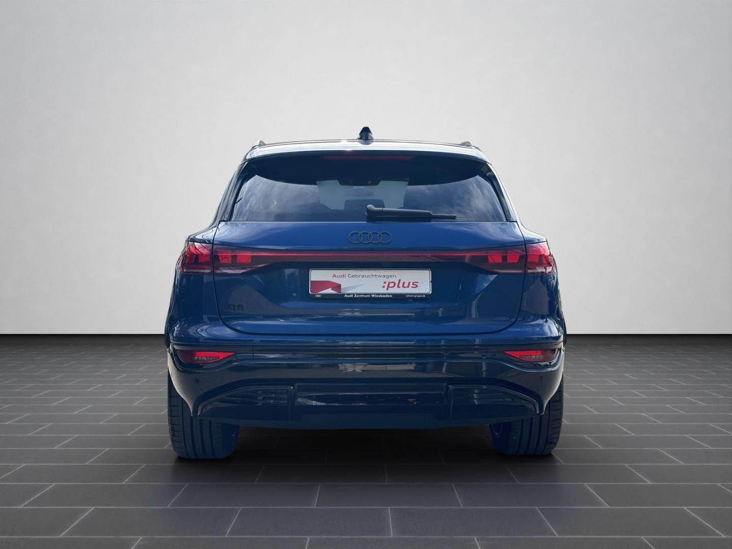 Bild über Audi Q6 SUV e-tron e-tron performance - für weitere Informationen kontaktieren Sie den Audi Partner
