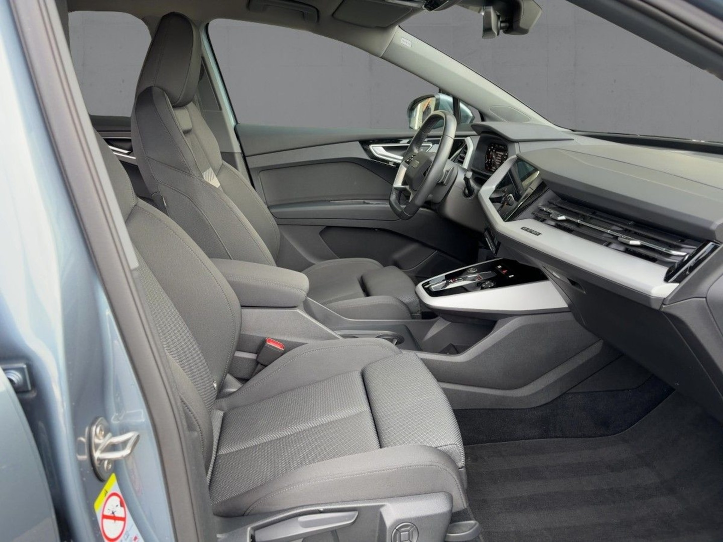 Bild über Audi Q4 e-tron 35 e-tron - für weitere Informationen kontaktieren Sie den Audi Partner