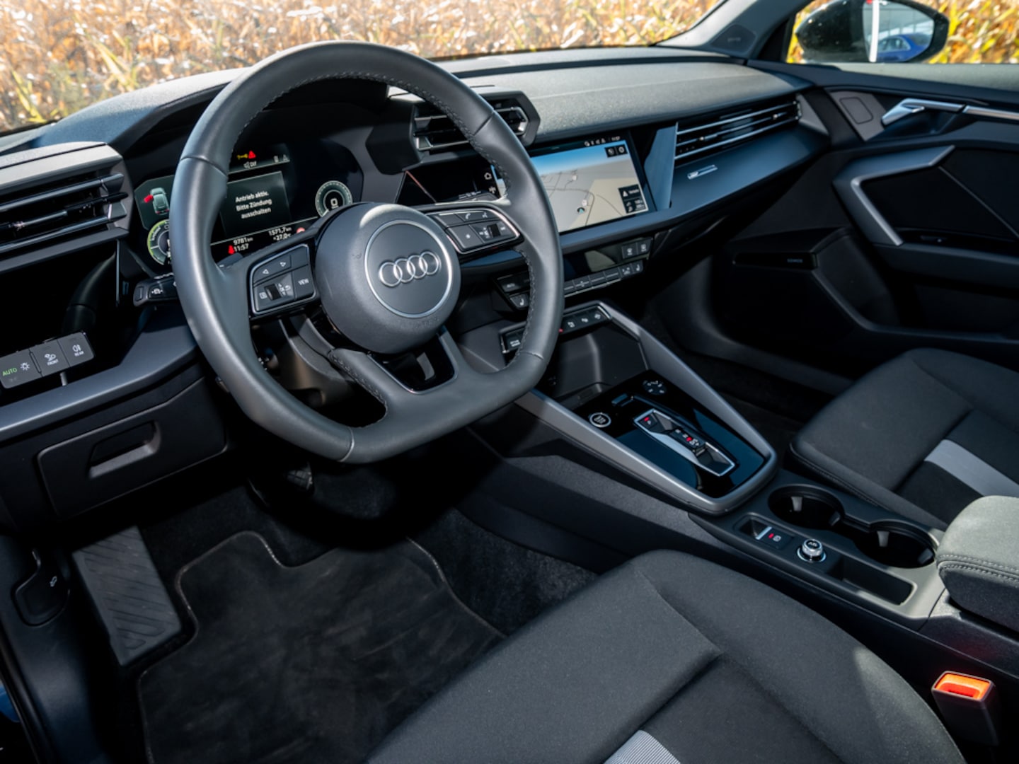Bild über Audi A3 Sportback TFSI e advanced 40 TFSI e S tronic - für weitere Informationen kontaktieren Sie den Audi Partner