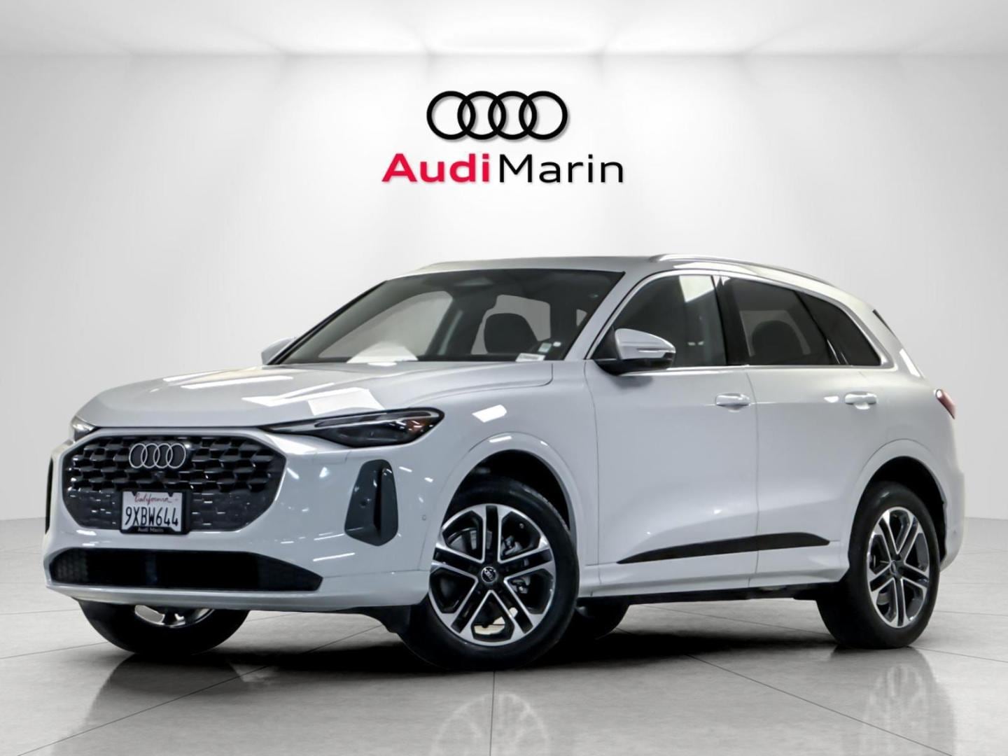 2025 Audi Q5 40 Premium's photo