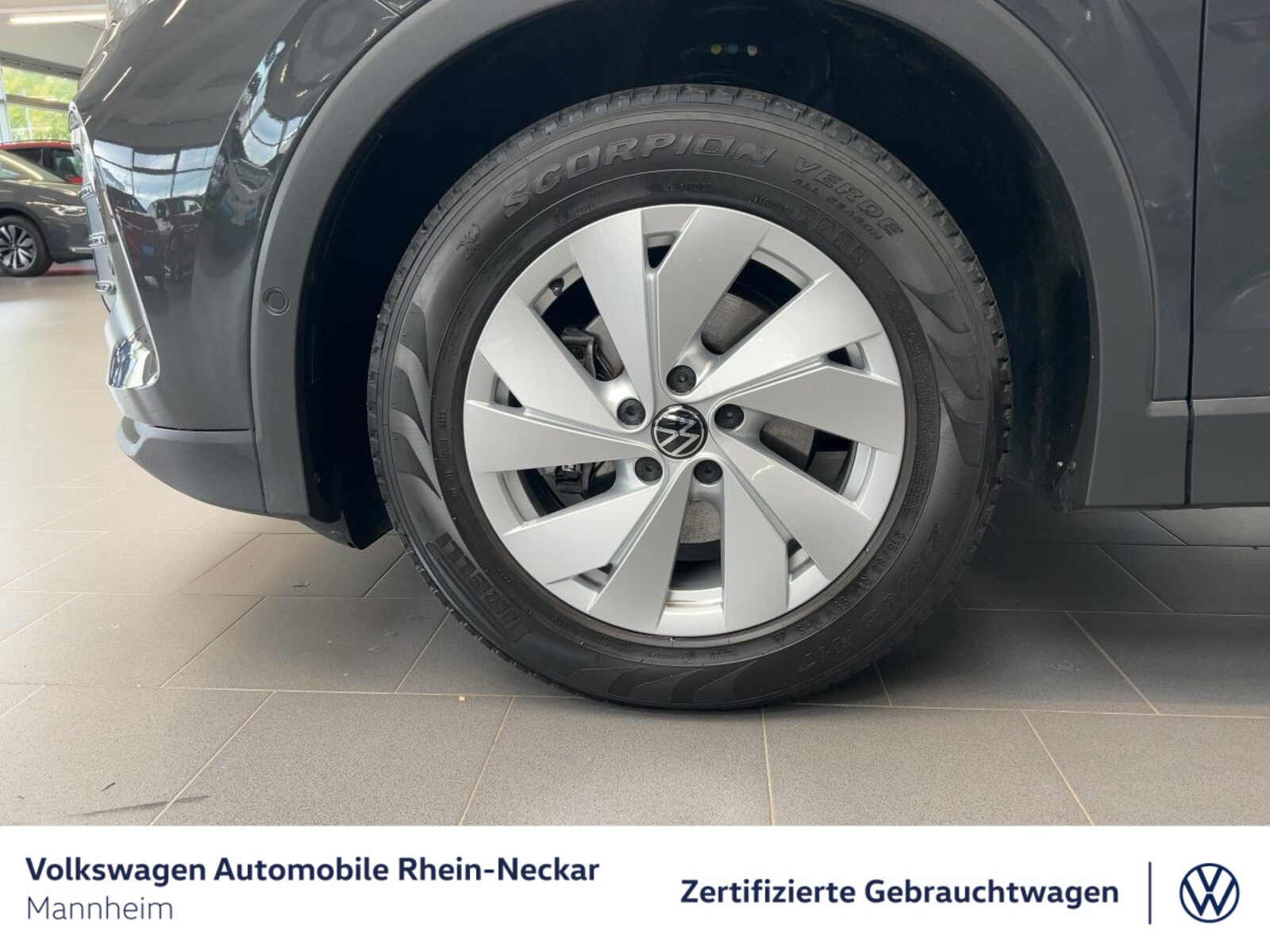 Volkswagen Tiguan – Bild 11