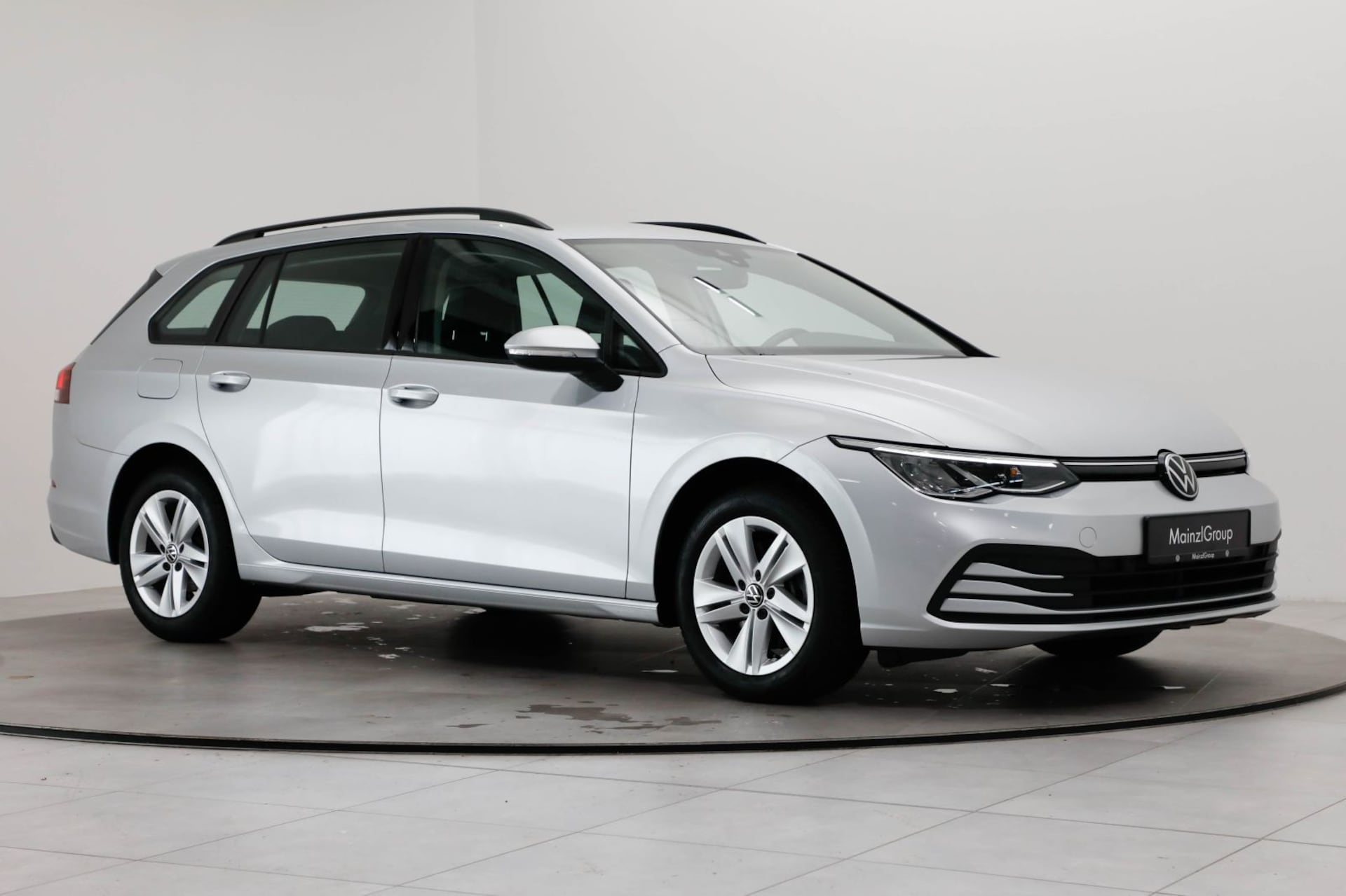 Volkswagen Golf Variant Life