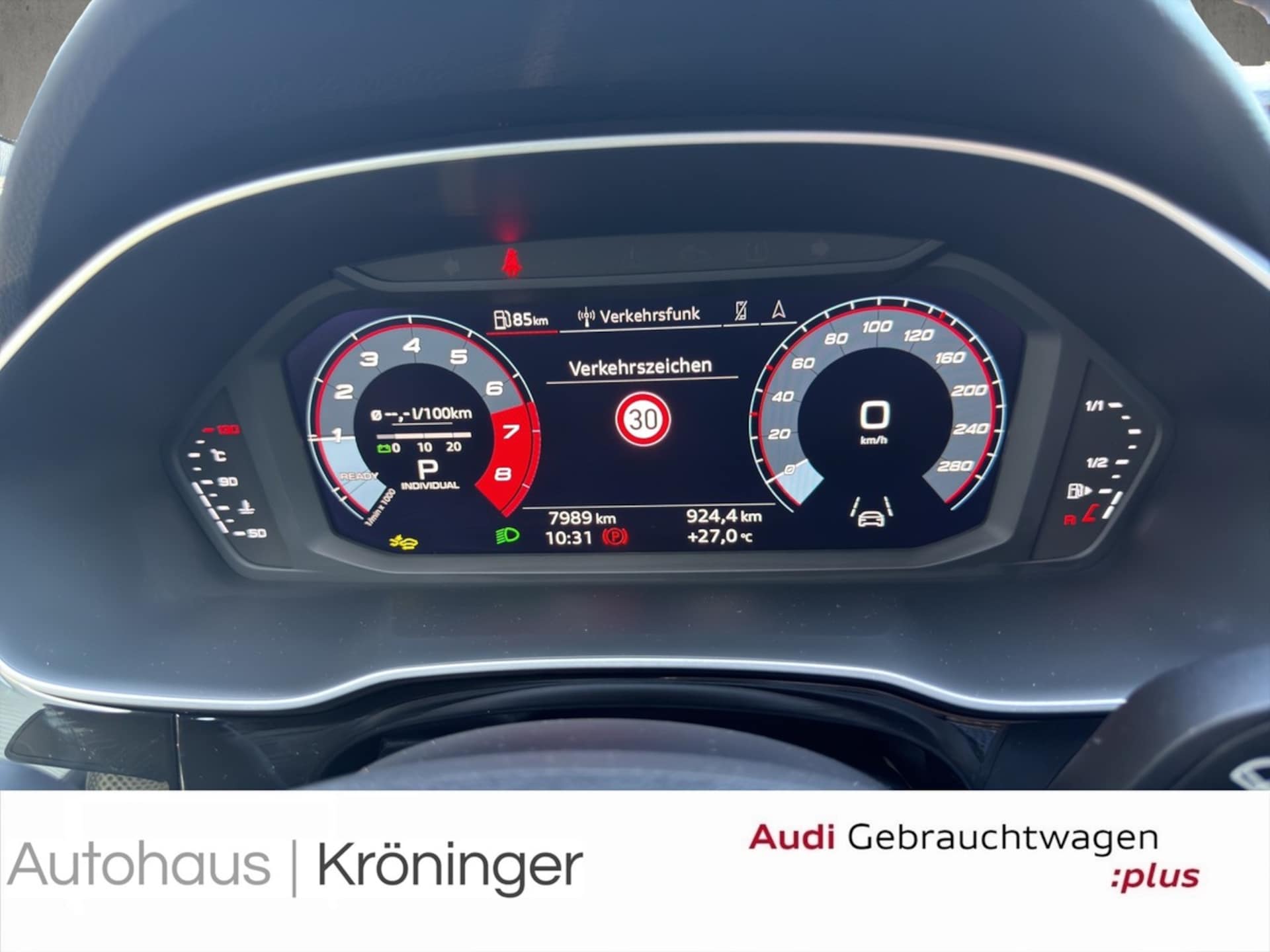 Audi Q3 Sportback S line