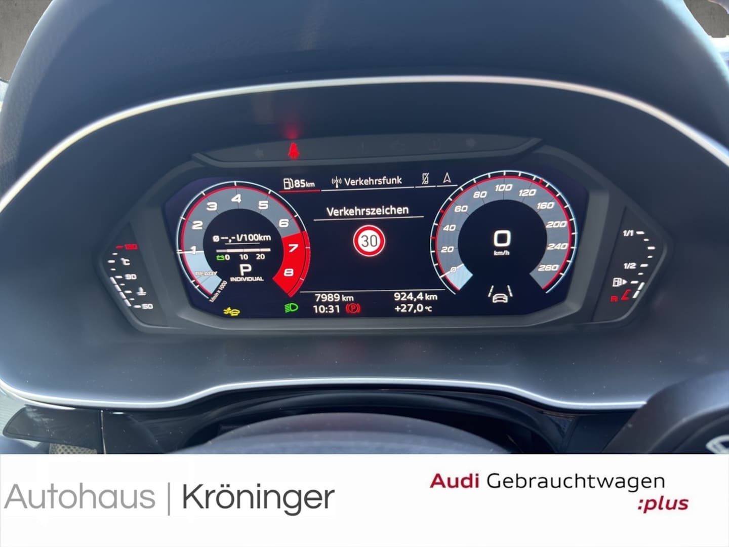 Bild über Audi Q3 Sportback S line 35 TFSI S tronic - für weitere Informationen kontaktieren Sie den Audi Partner