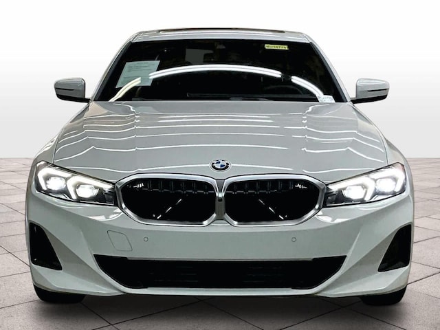 2025 BMW 330i