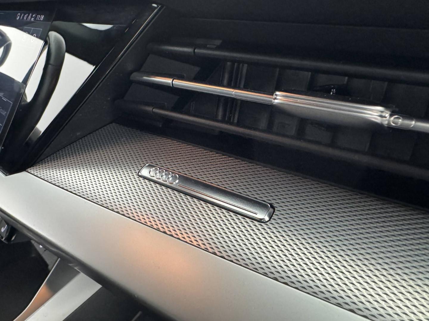 Image about Audi A3 Sportback S line 35 TDI 110 kW (150 ch) S tronic