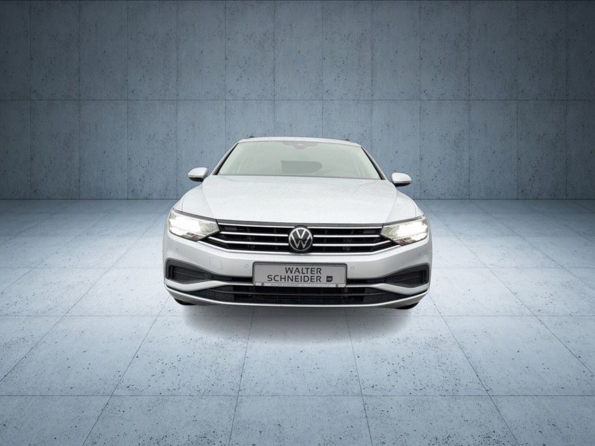 Volkswagen Passat Variant Basis-Modell