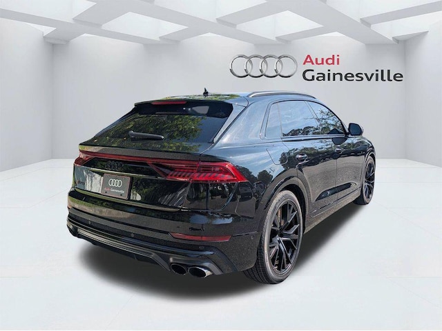 2023 Audi SQ8