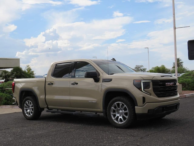 2023 GMC Sierra
