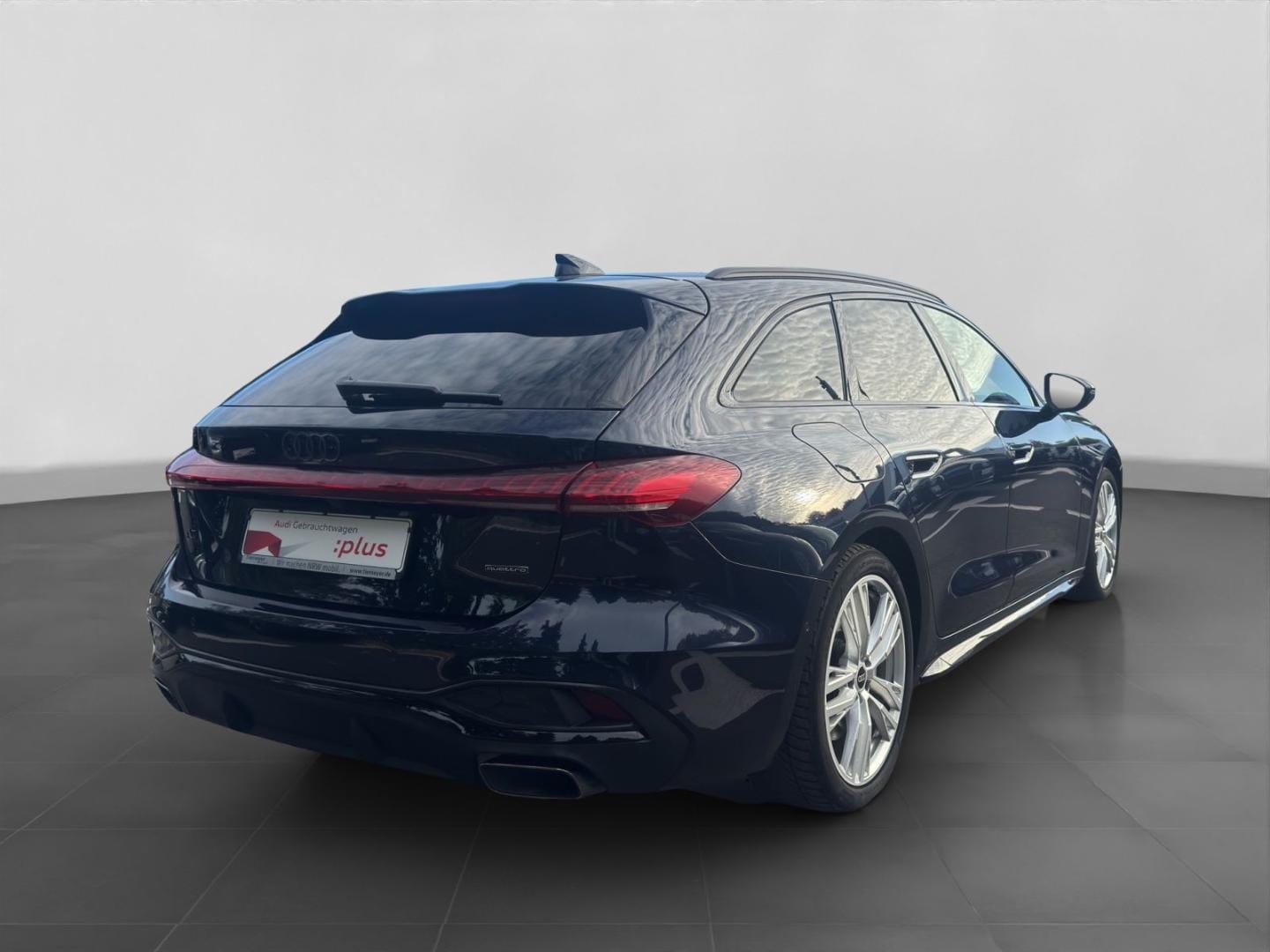 Bild über Audi A5 Avant e-hybrid e-hybrid quattro 220 kW S tronic - für weitere Informationen kontaktieren Sie den Audi Partner