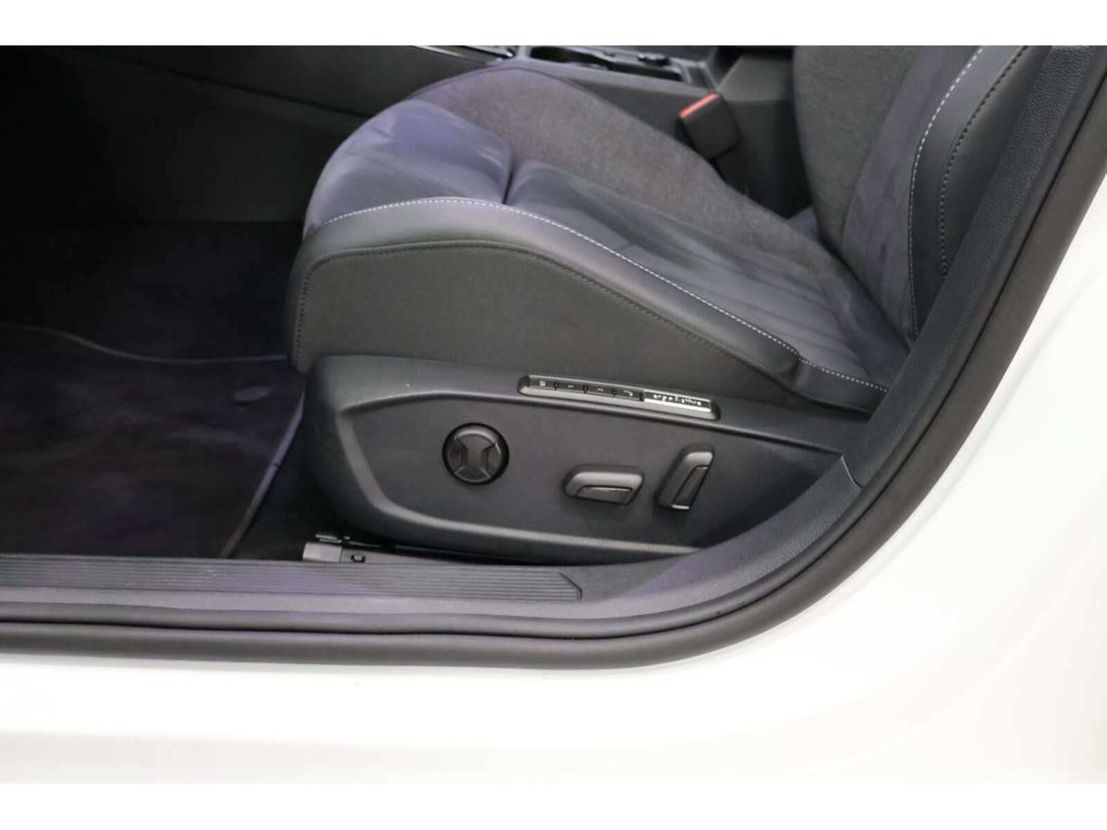 Volkswagen Golf – Bild 22