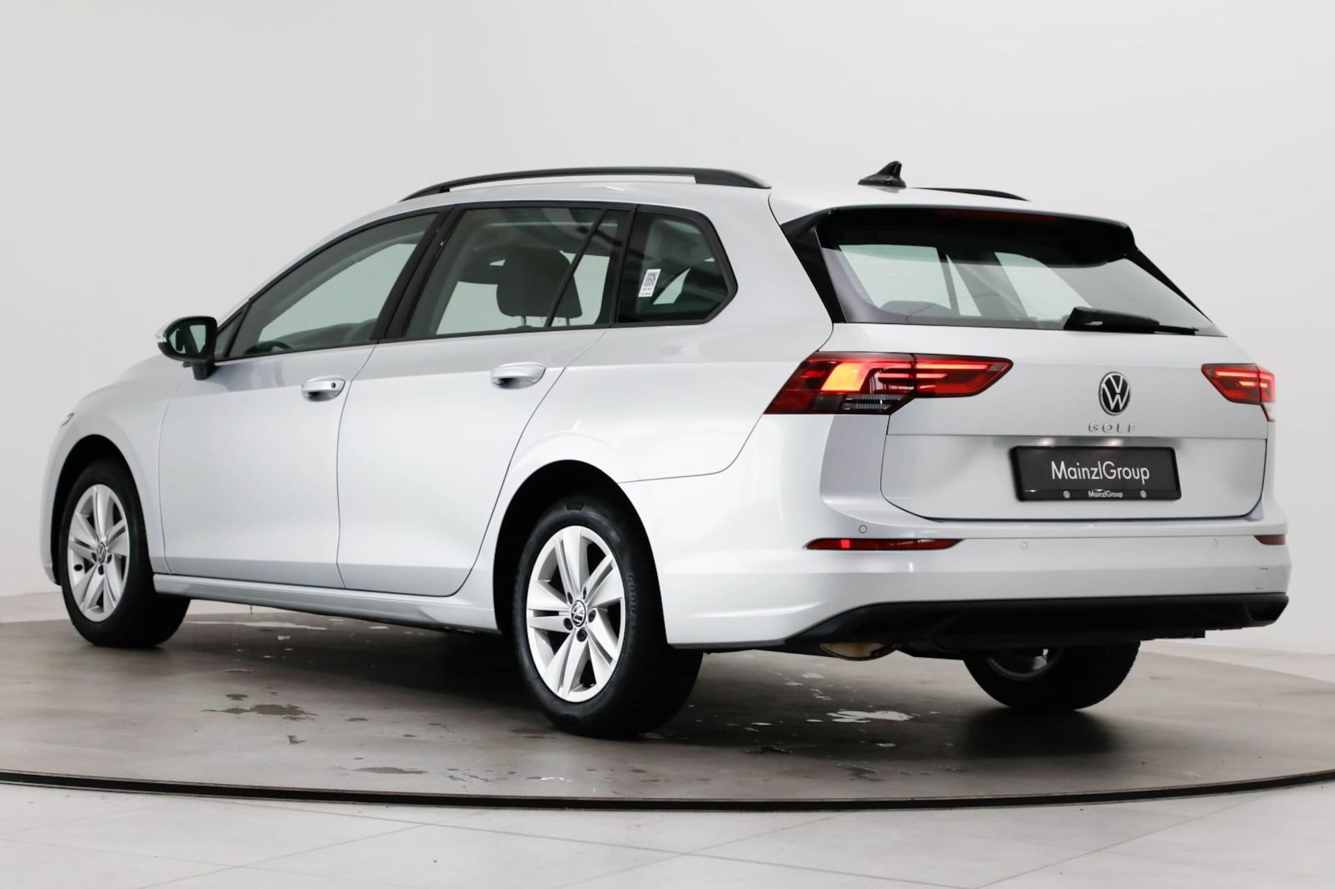 Volkswagen Golf Variant Life