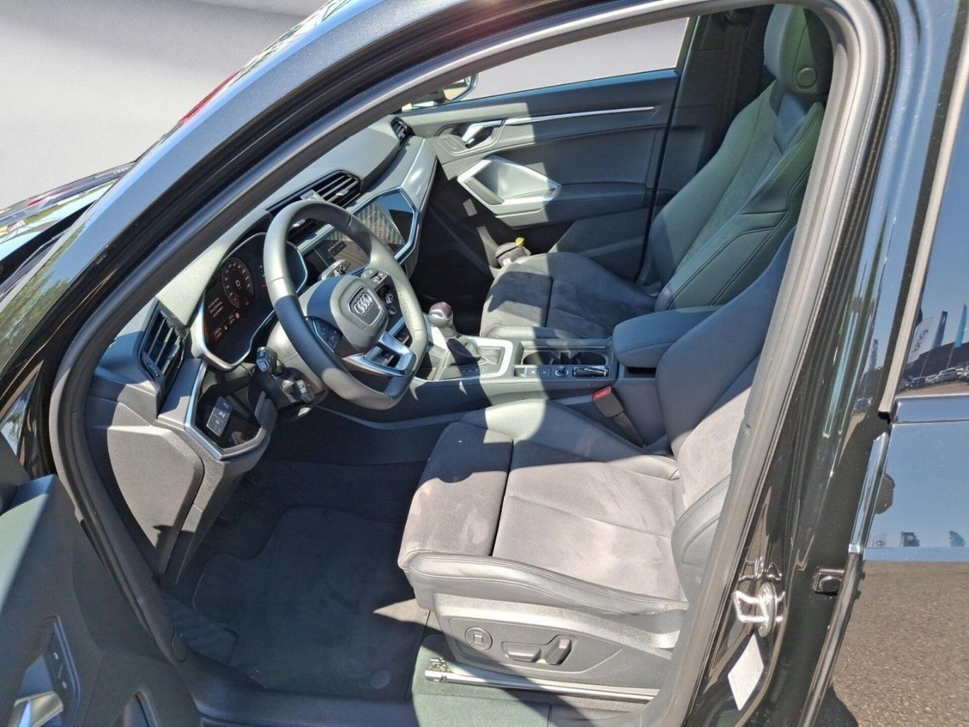 Audi Q3 SUV S line