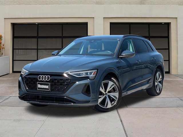 2024 Audi Q8 e-tron