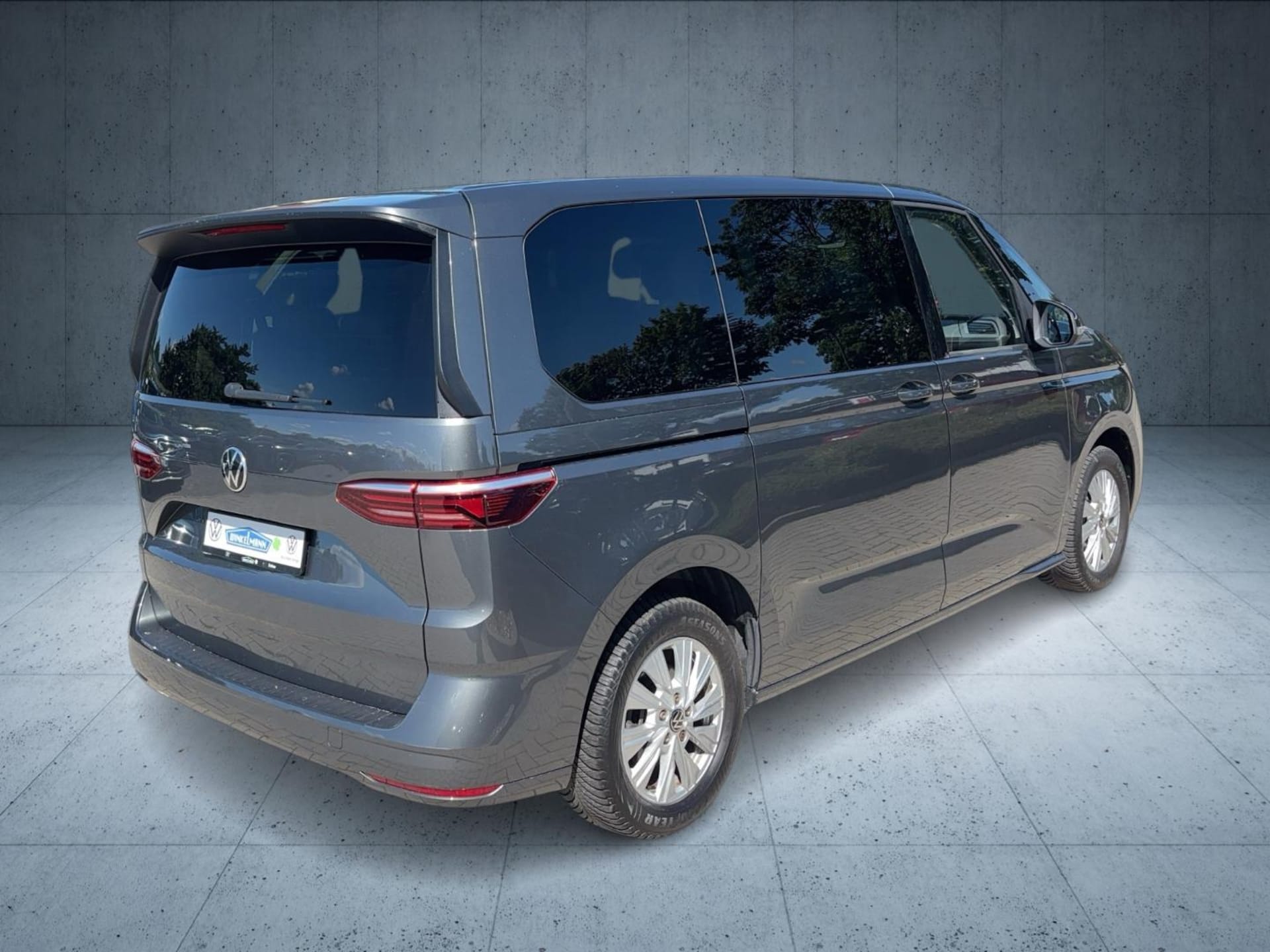 Volkswagen Multivan Basis-Modell