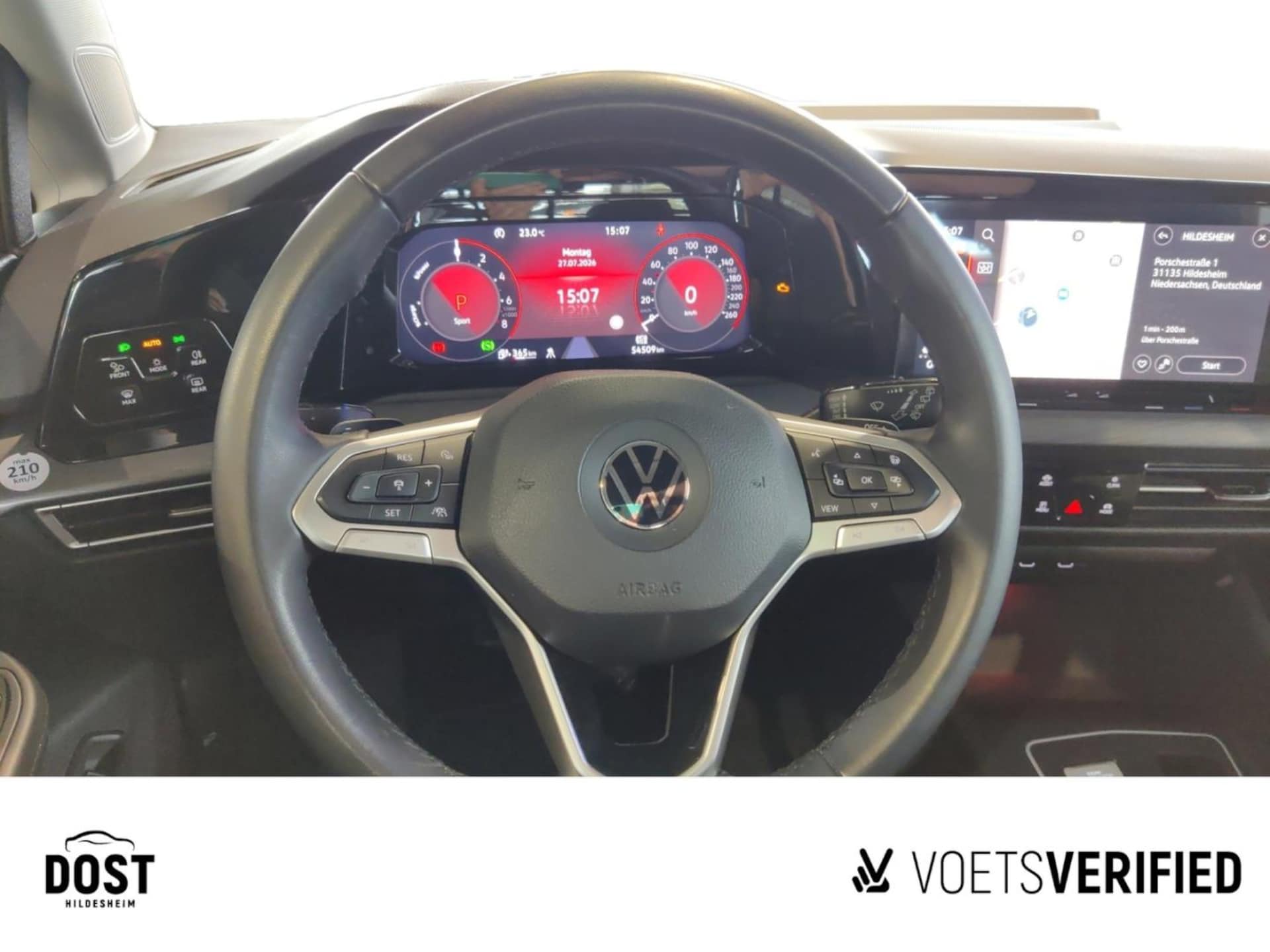Volkswagen Golf Style