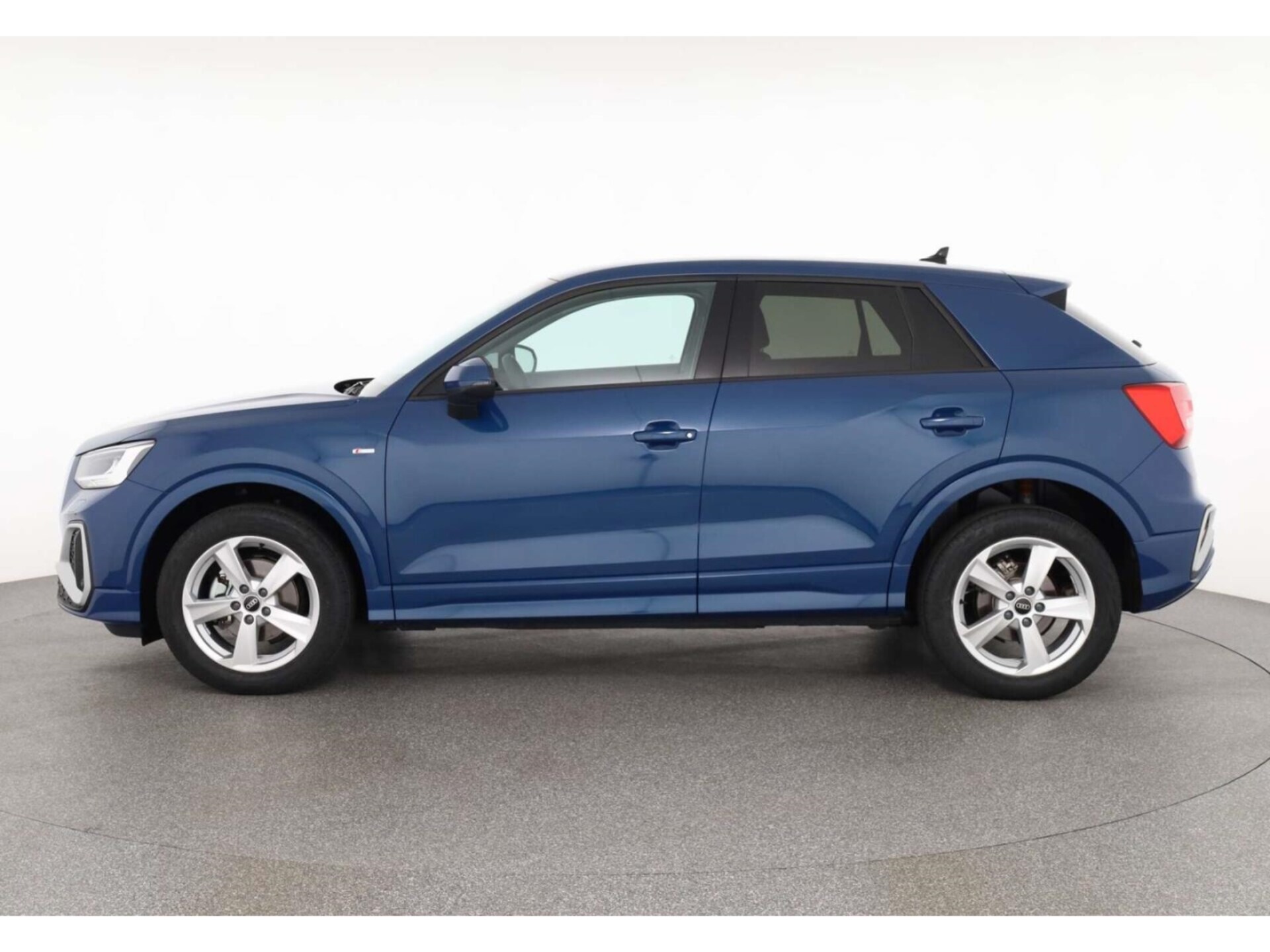 Audi Q2 S line