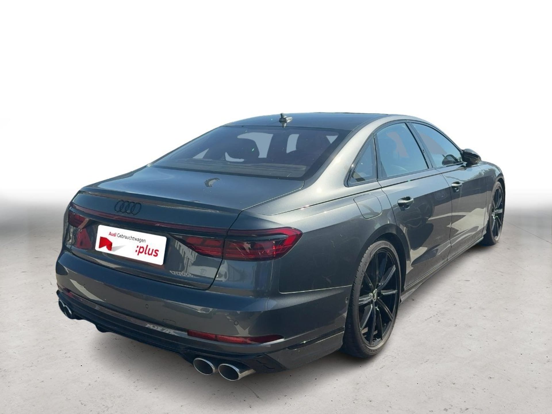 Audi S8