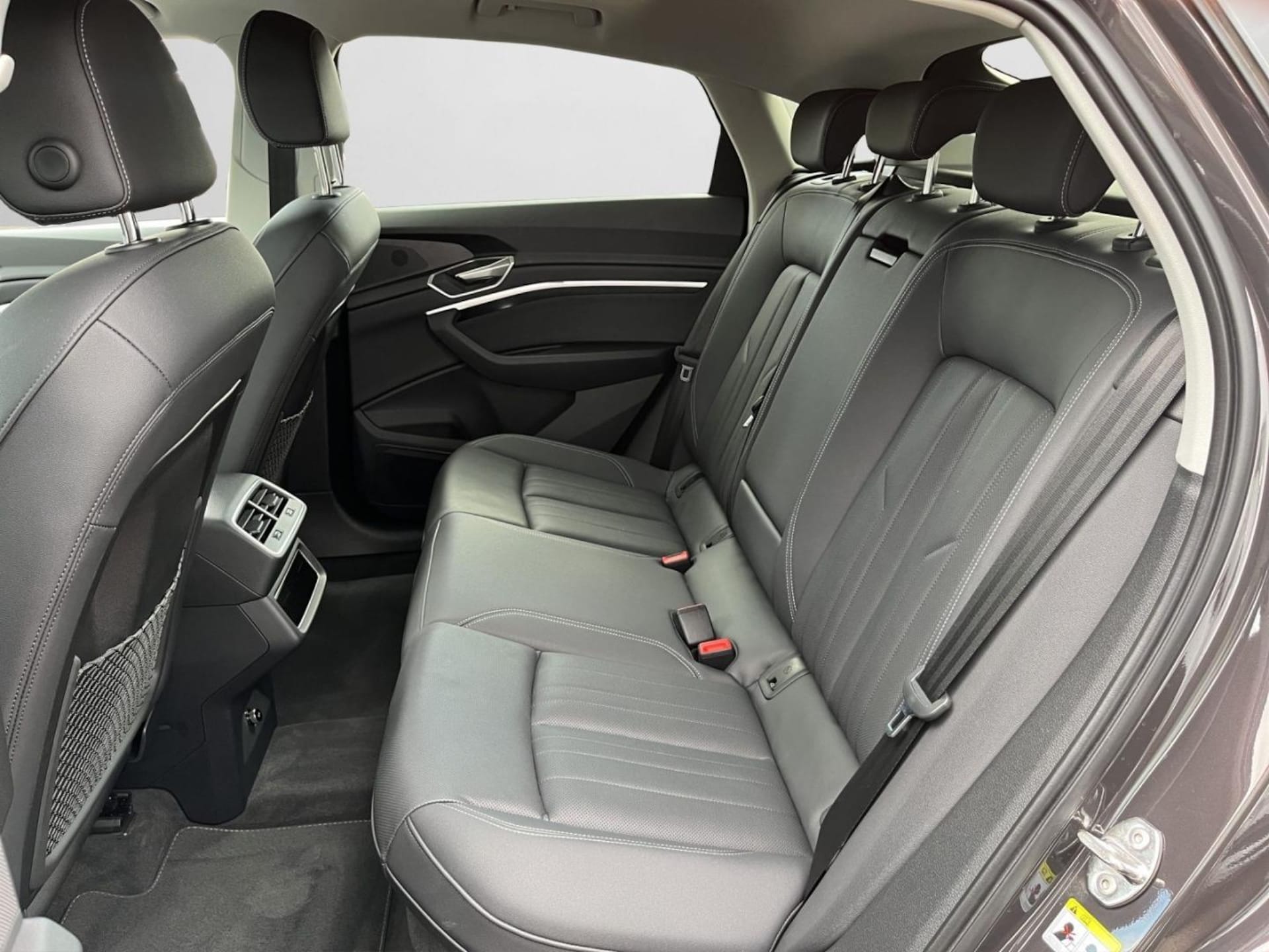 Audi Q8 Sportback e-tron S line