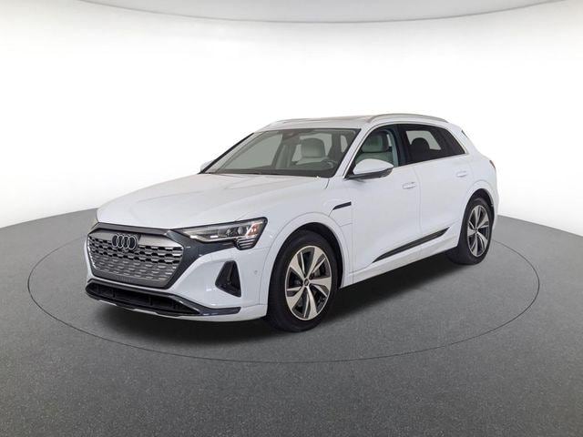 2024 Audi Q8 e-tron 55 114 kWh Premium Plus quattro's photo