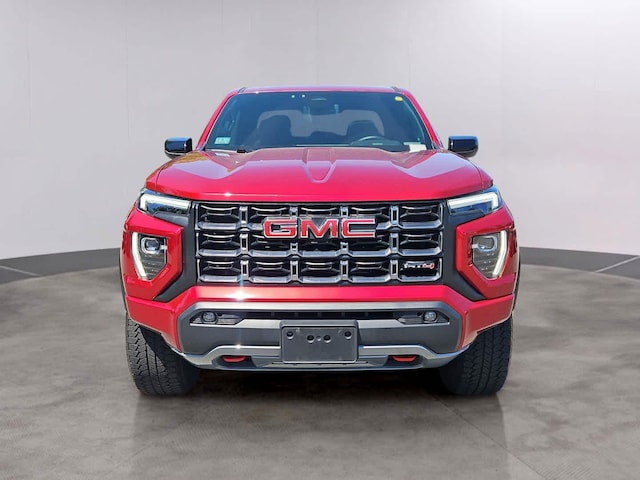 2024 GMC Canyon