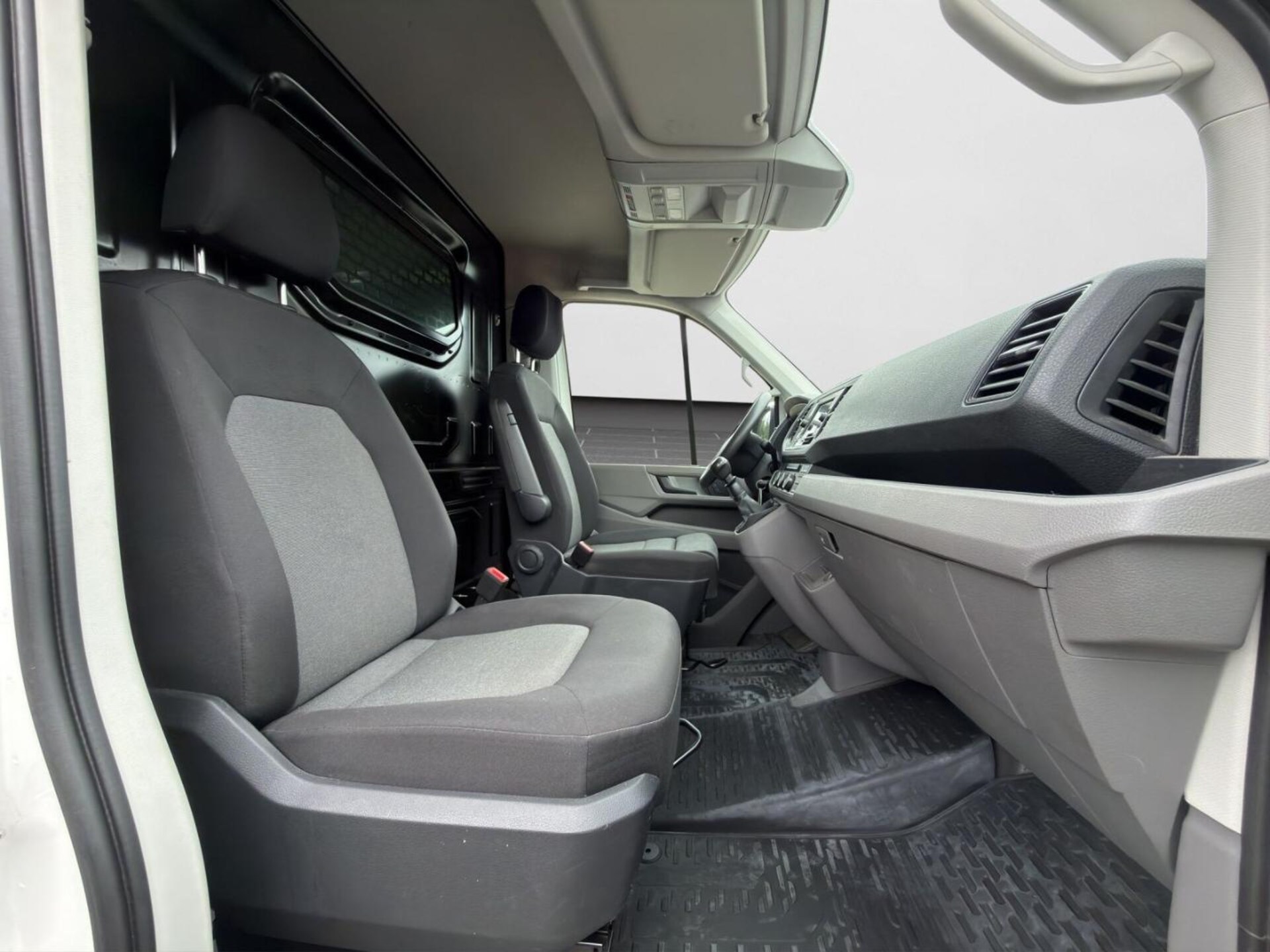 Volkswagen Crafter Kasten mittlerer Radstand