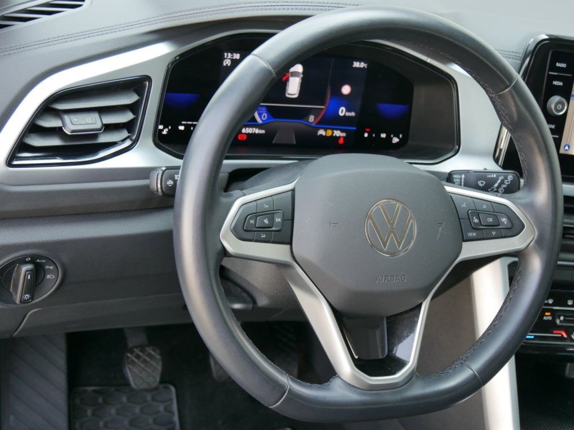 Volkswagen T-Roc Life