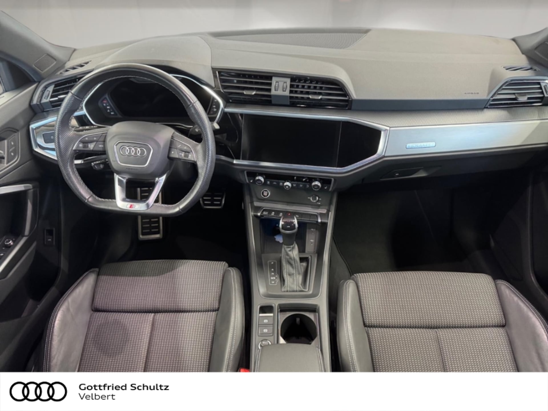 Audi Q3 SUV S line
