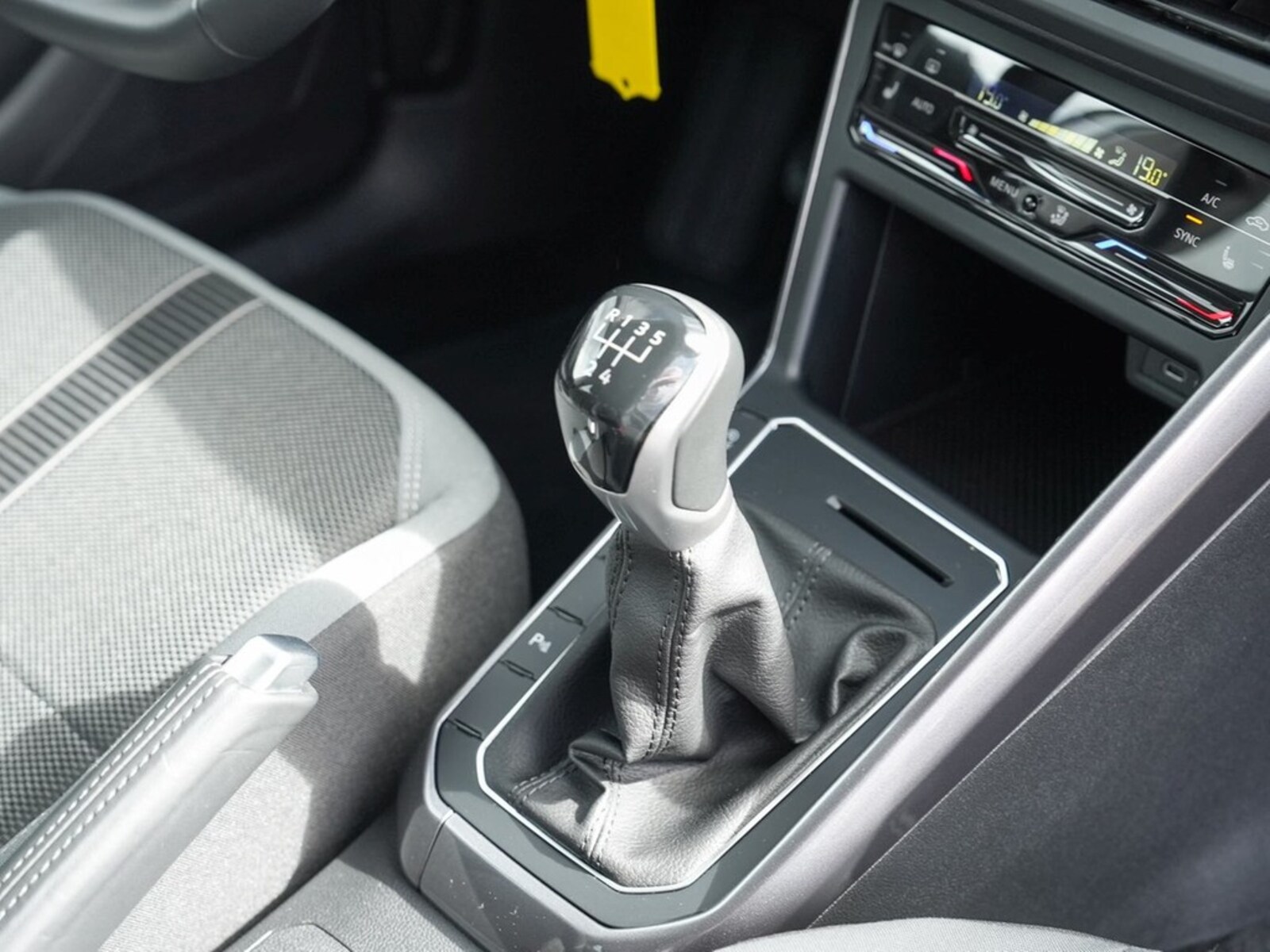 Volkswagen Polo – Bild 9