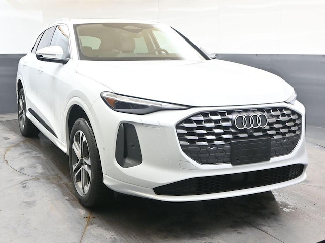 2025 Audi Q5 Premium - Photo 8