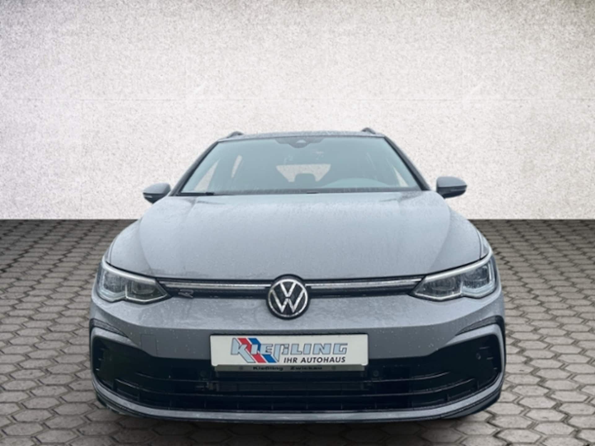 Volkswagen Golf Variant R-Line