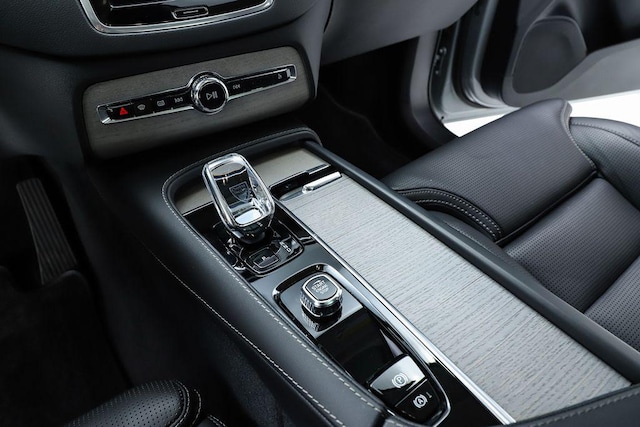 2025 Volvo XC90 Ultra - Photo 64