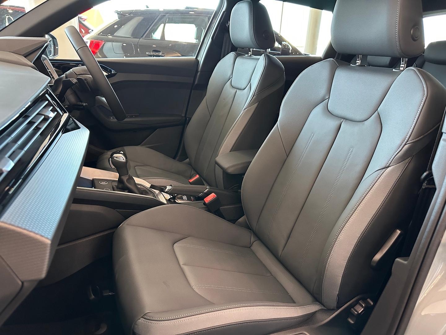 Image about Audi A1 Sportback S line 40 TFSI S tronic