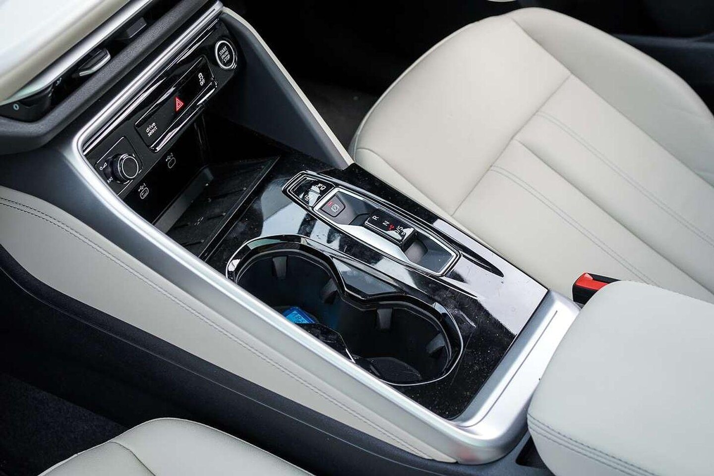 Image about Audi Q5 Sportback TDI quattro 150 kW