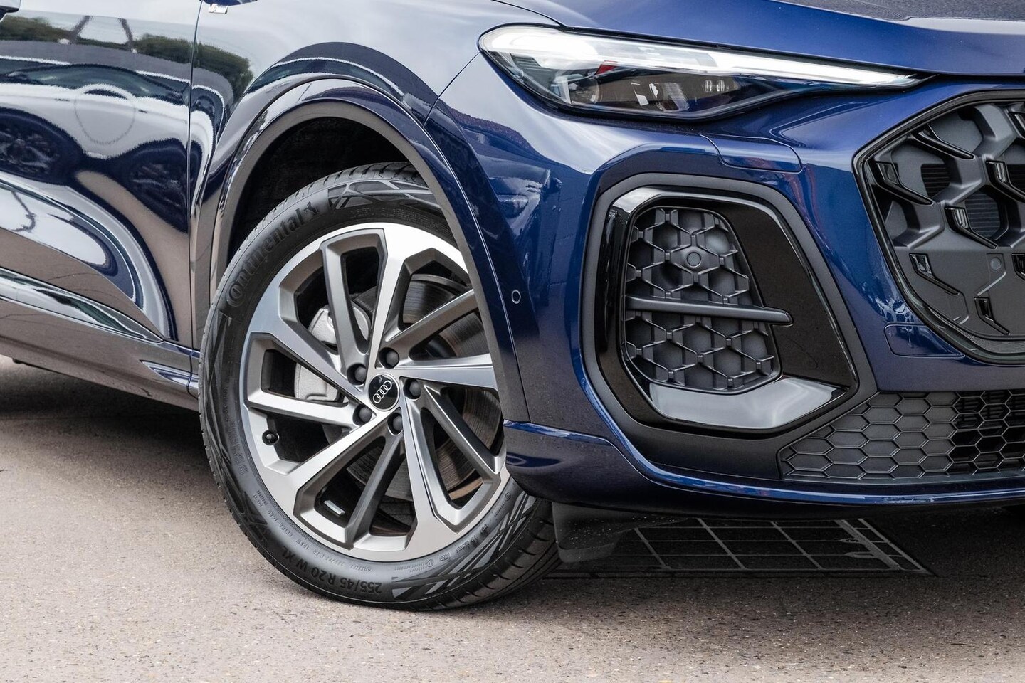 Image about Audi Q5 Sportback TDI quattro 150 kW sport