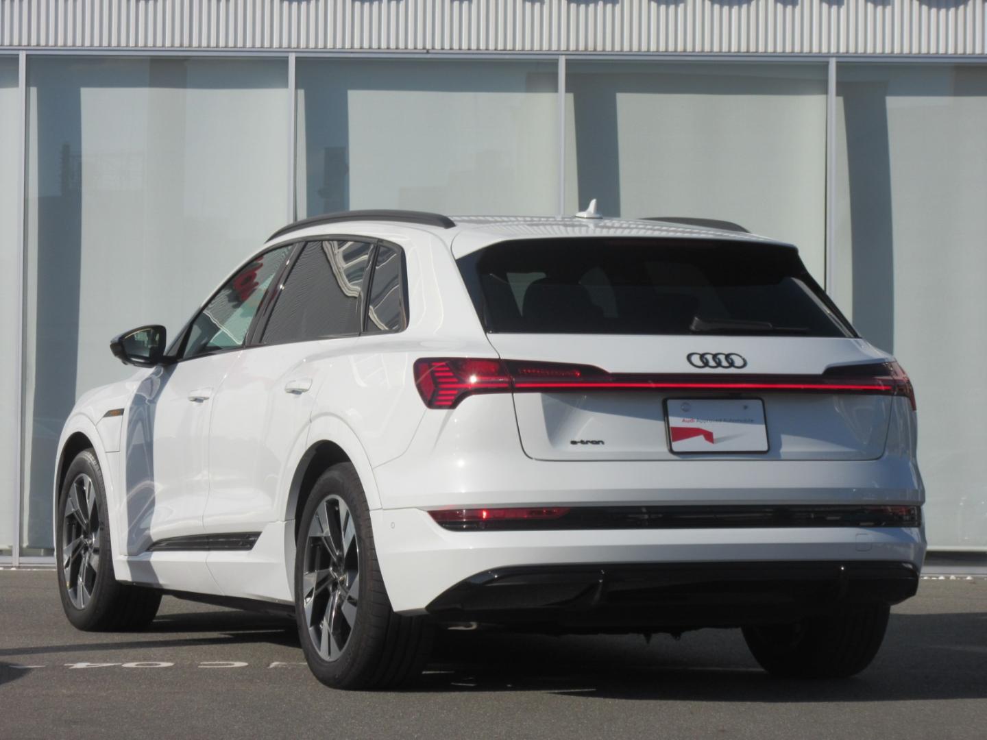 Audi e-tron