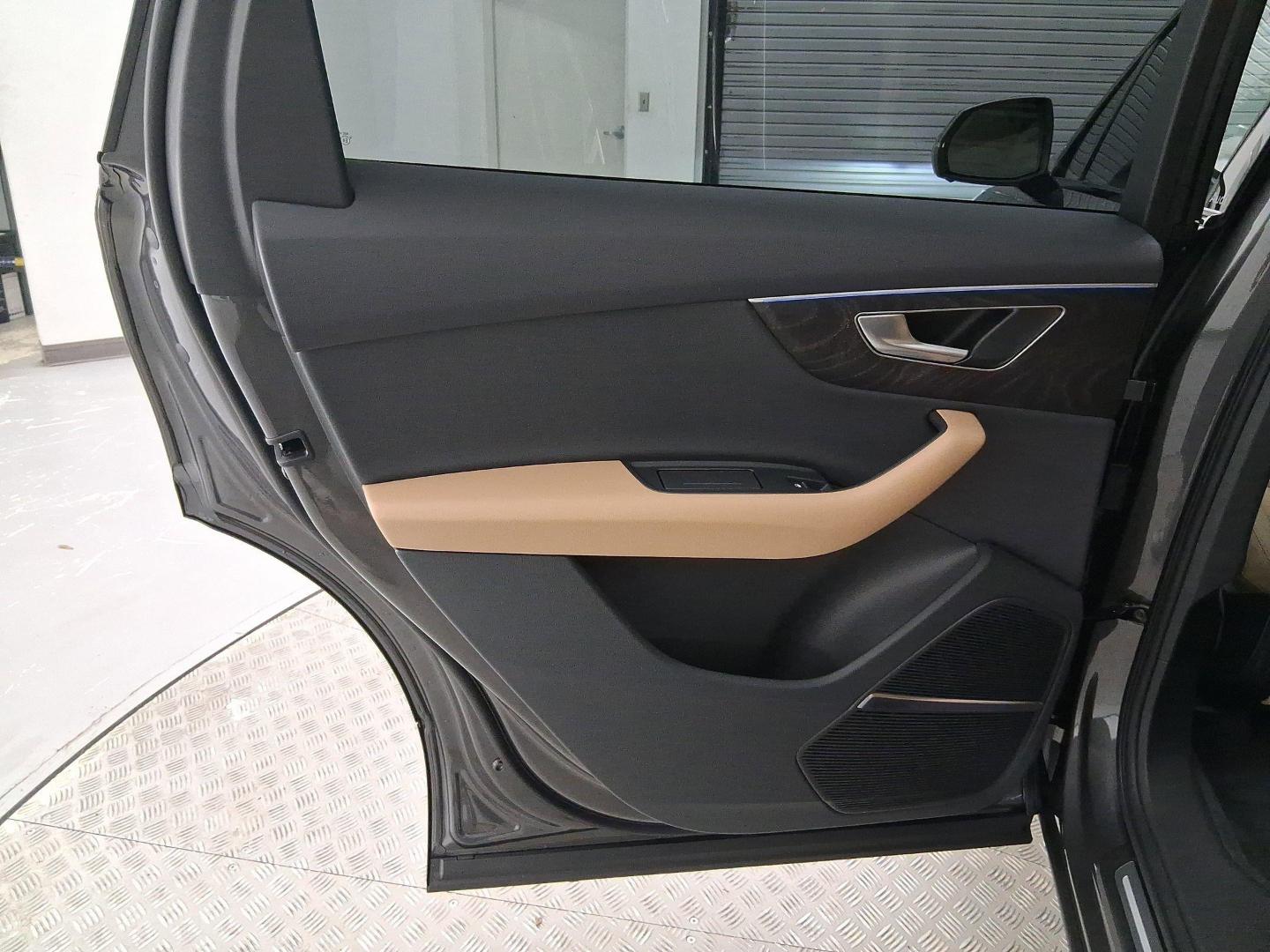 2026 Audi Q7 Premium - Photo 27