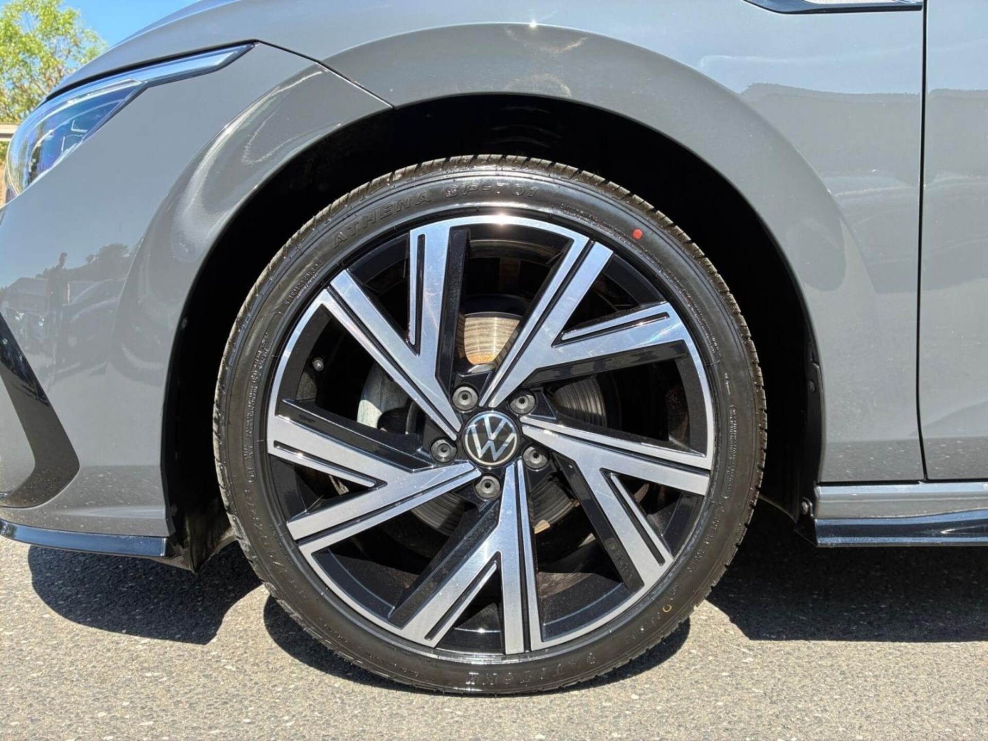 Volkswagen Golf R-Line