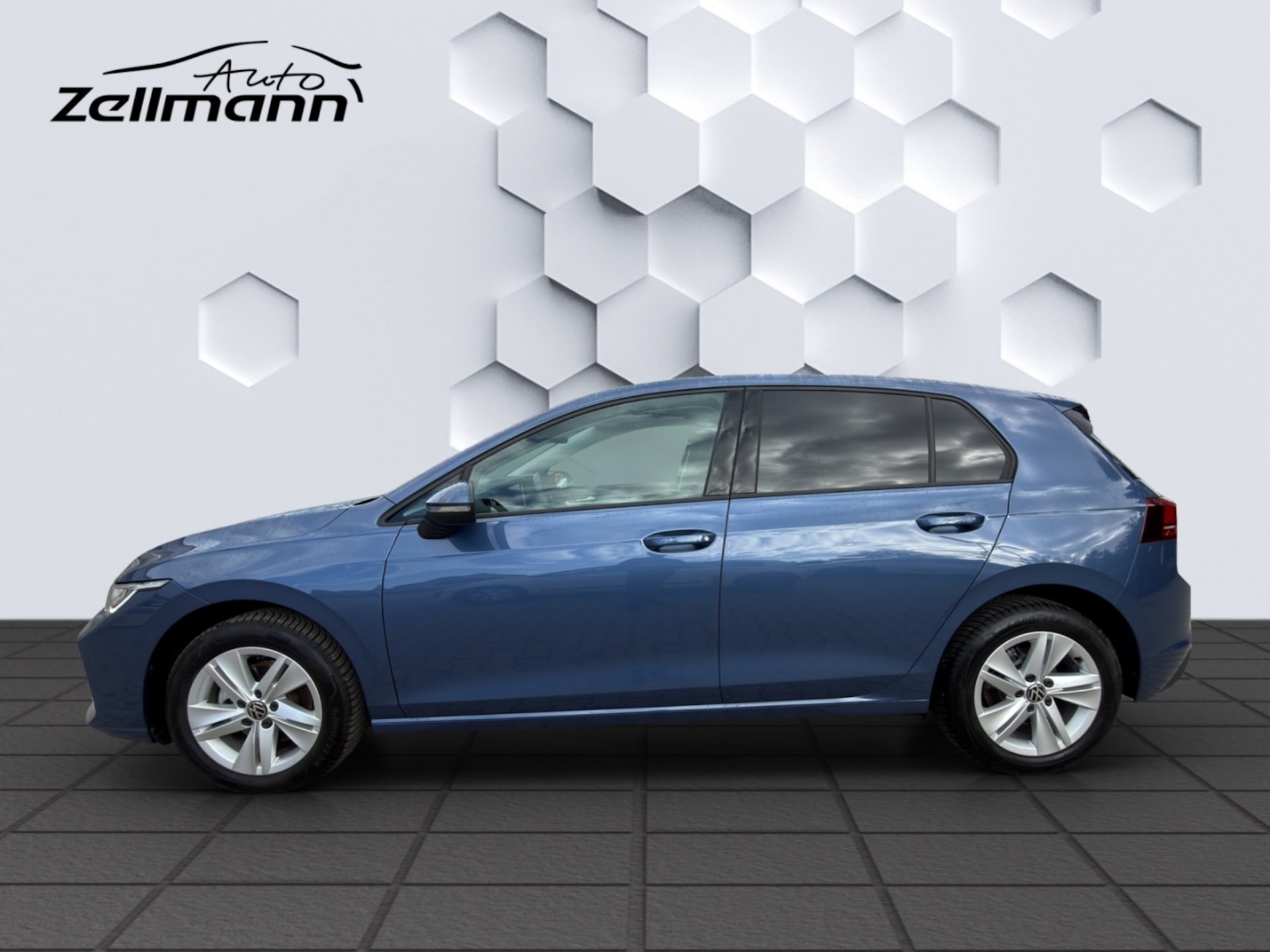 Volkswagen Golf Life