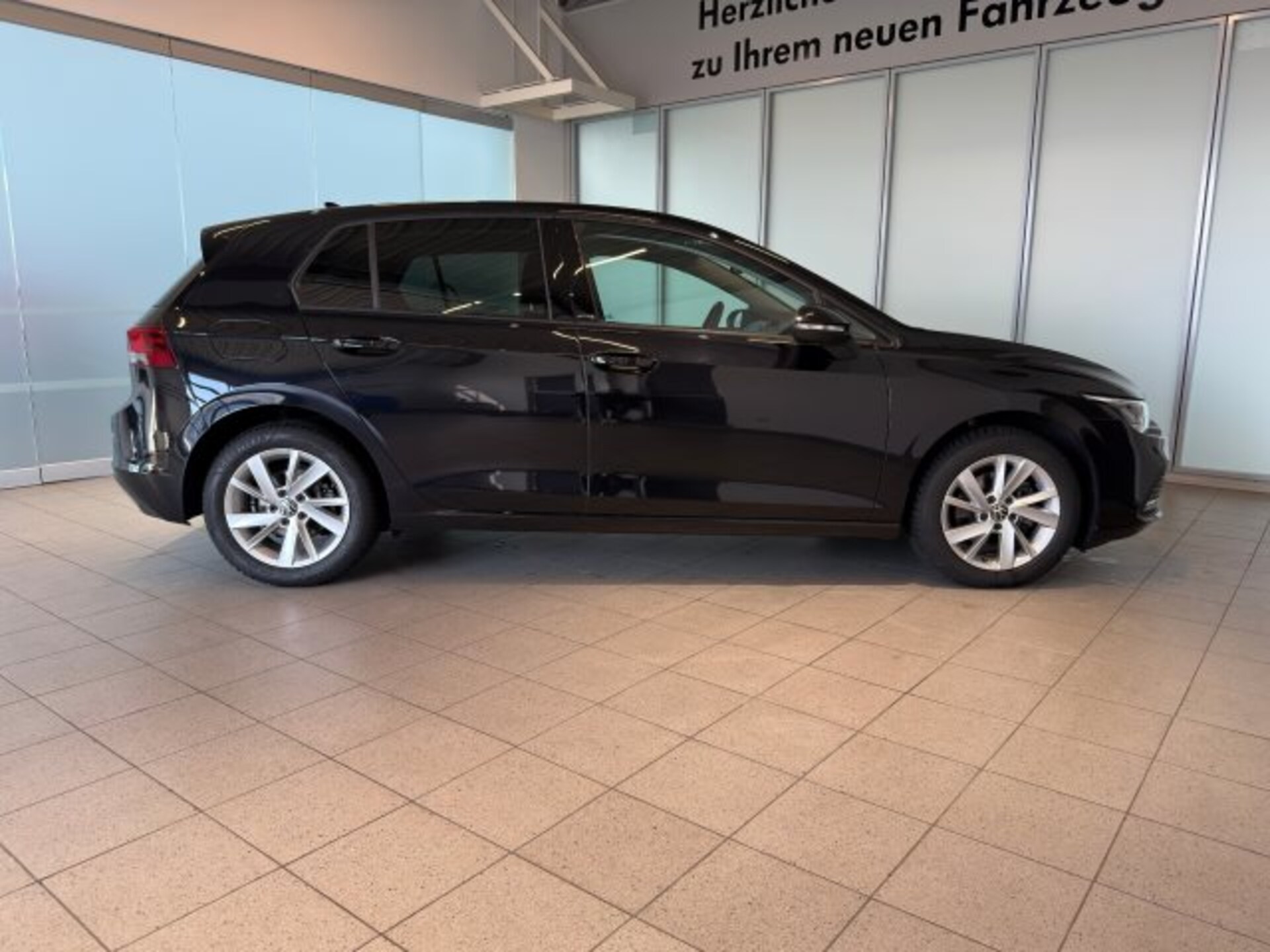 Volkswagen Golf Active