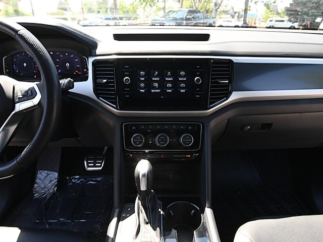 2023 Volkswagen Atlas Cross Sport