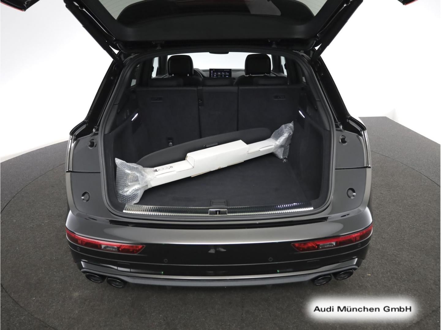 Bild über Audi SQ5 TDI tiptronic - für weitere Informationen kontaktieren Sie den Audi Partner